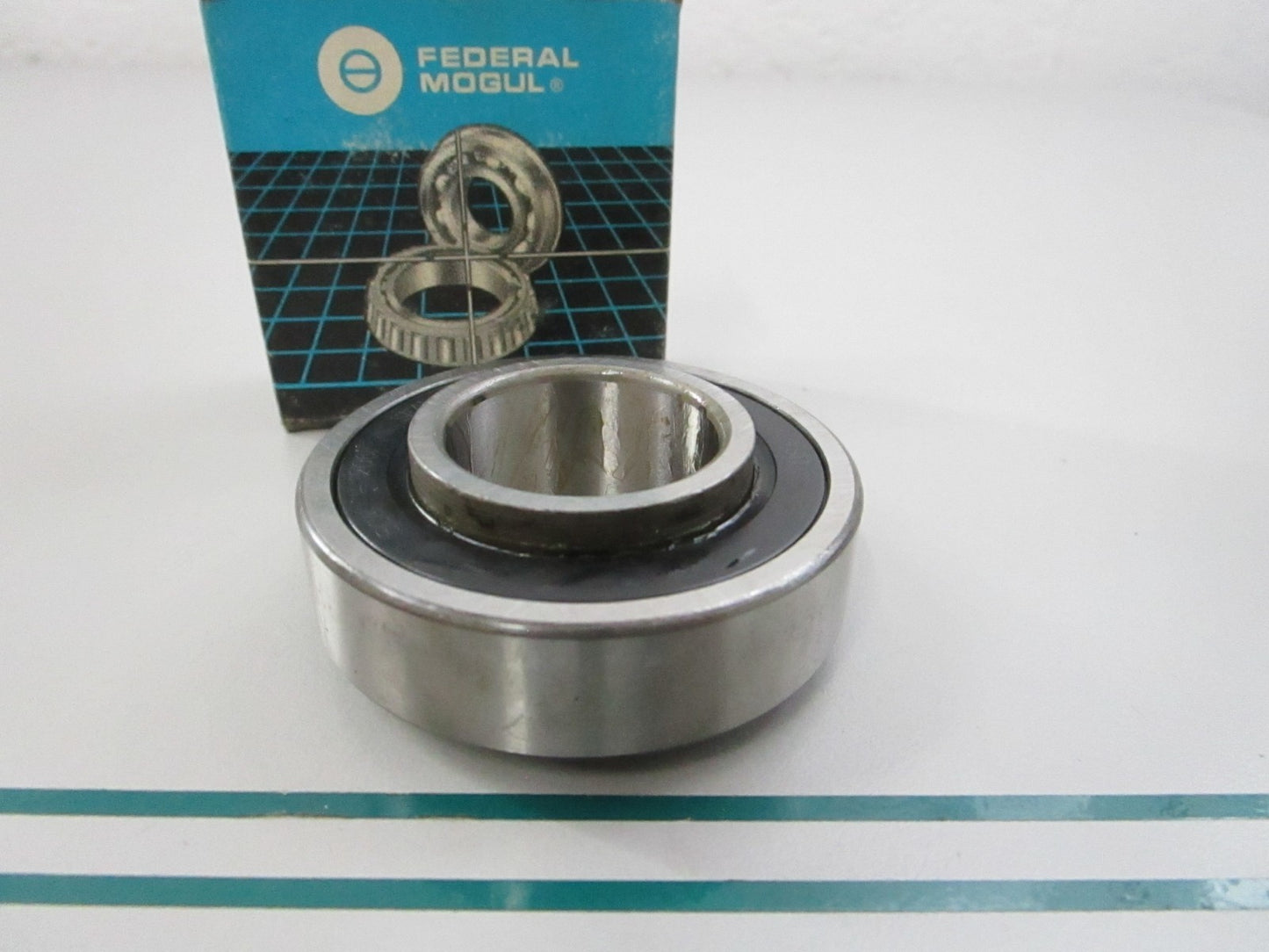 NEW OEM 88506 Federal Mogul BCA Bearing 0810