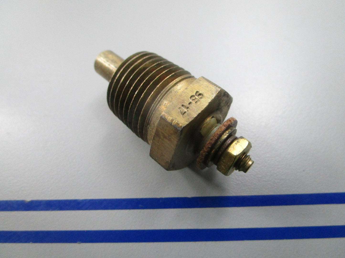 NEW OEM 171960 0171960 OMC Johnson Evinrude Temperature Sending Unit 0810
