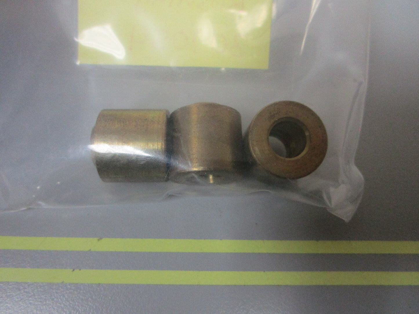 *NEW OEM* (LOT OF 3) 0810 OMC Johnson Evinrude Shift Rod Bushing 307054 0307054