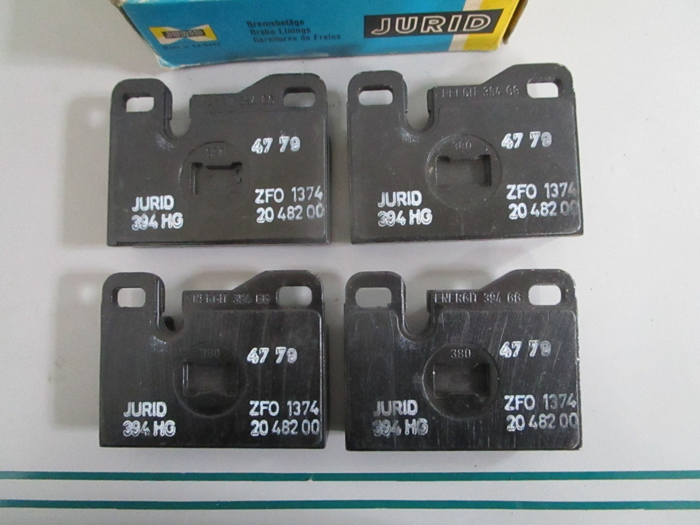 NEW OEM 92835294200 Porsche Jurid Brake Pad Set 0820