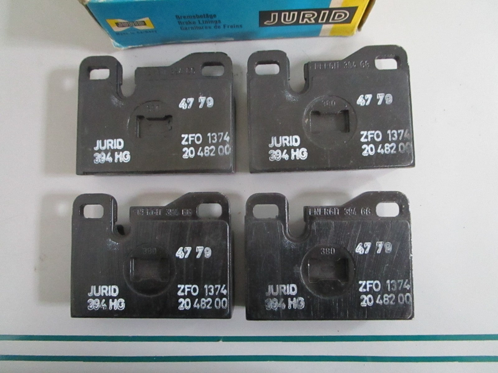 NEW OEM 92835294200 Porsche Jurid Brake Pad Set 0820