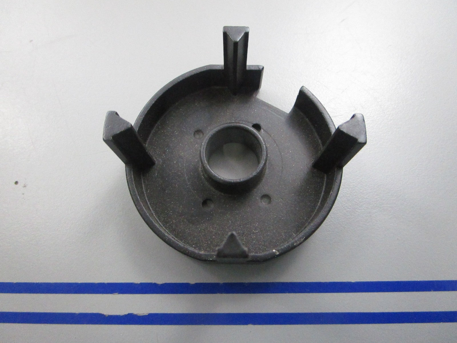 NEW OEM 3854309 Volvo Penta Pole Shoe 0810