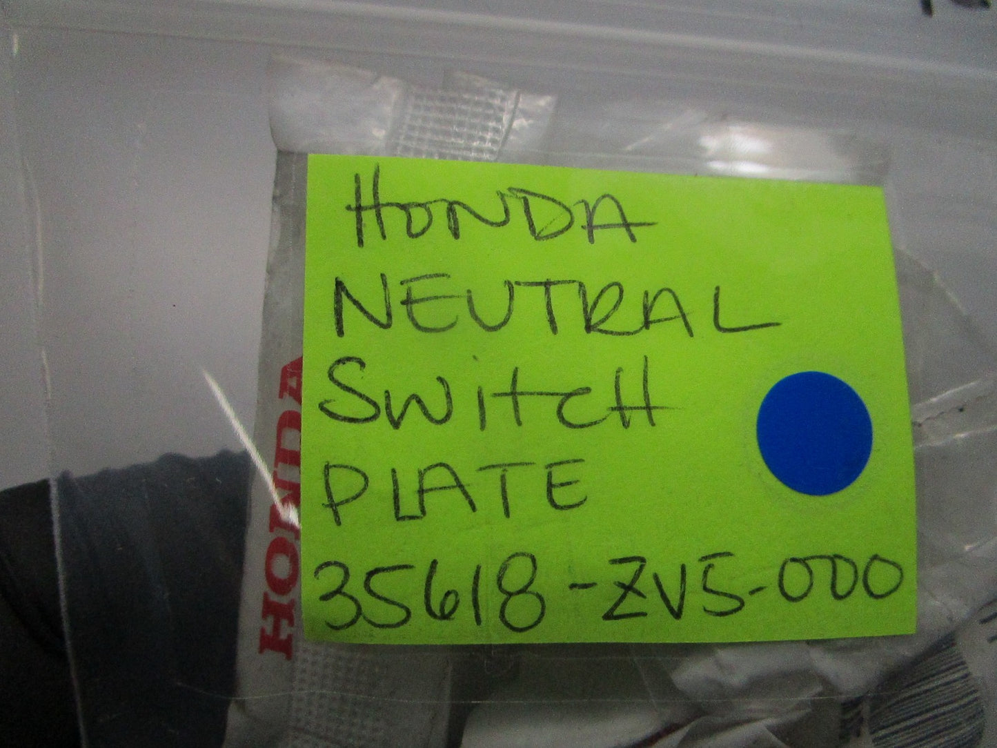 *NEW OEM* (LOT OF 2) 0720 Honda Neutral Switch Plate 35618-ZV5-000