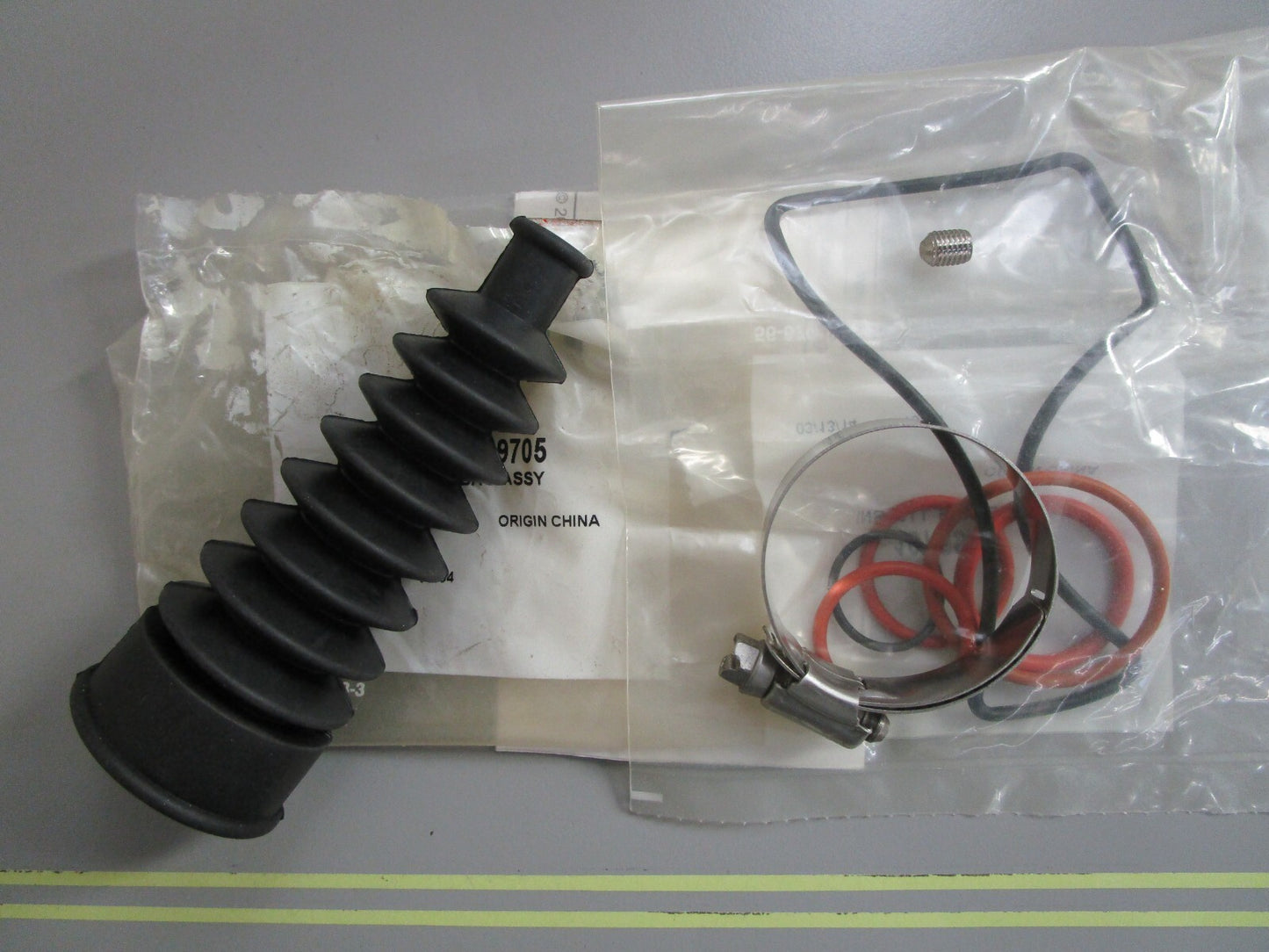 *NEW OEM* 0820 Mercury Quicksilver Parts Bag Assy 56-8M0089705