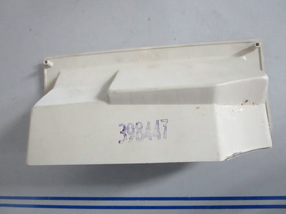 NEW OEM 398447 0398447 912564 0912564 OMC Johnson Evinrude Air Inlet 0820