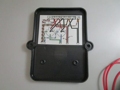 *NEW OEM* 0820 OMC Johnson Evinrude Junction Box & Trim Gauge Kit 174181 0174181