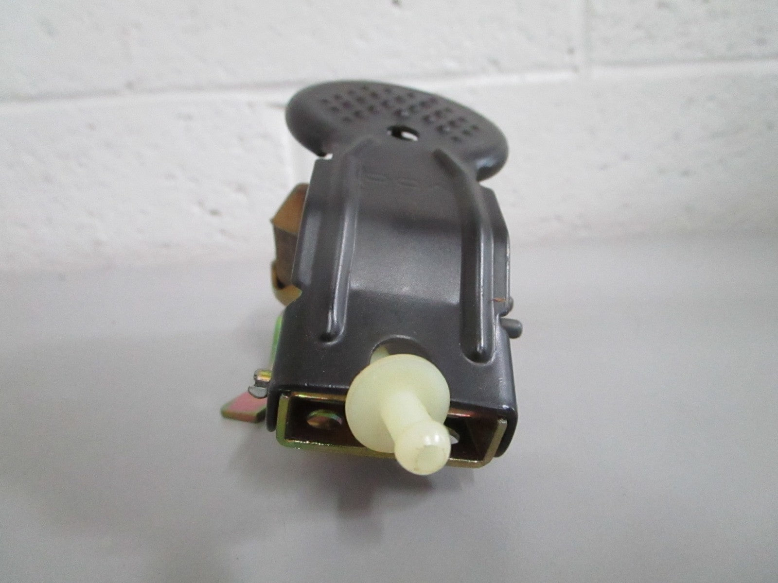 NEW OEM 1158690421 Mercedes-Benz Windshield Washer Foot Pump 0820