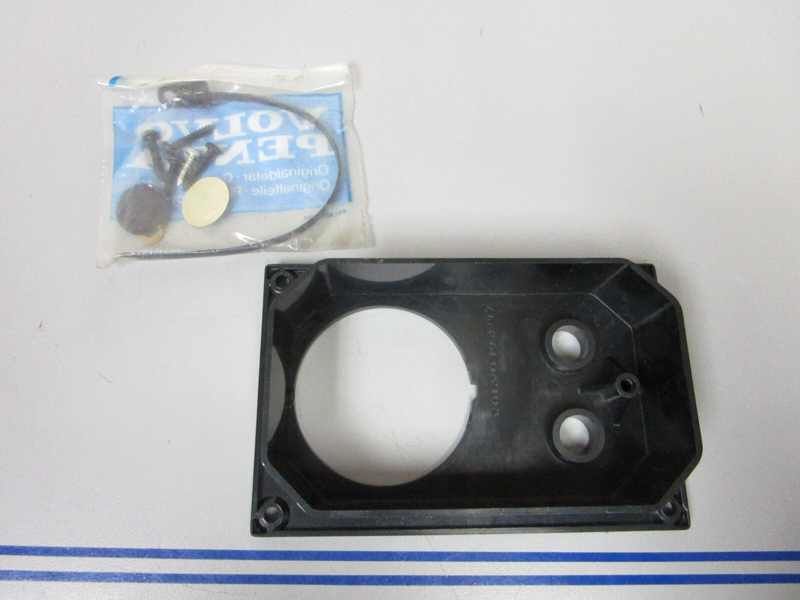 *NEW OEM* 0810 Volvo Penta Instrument Panel 858873