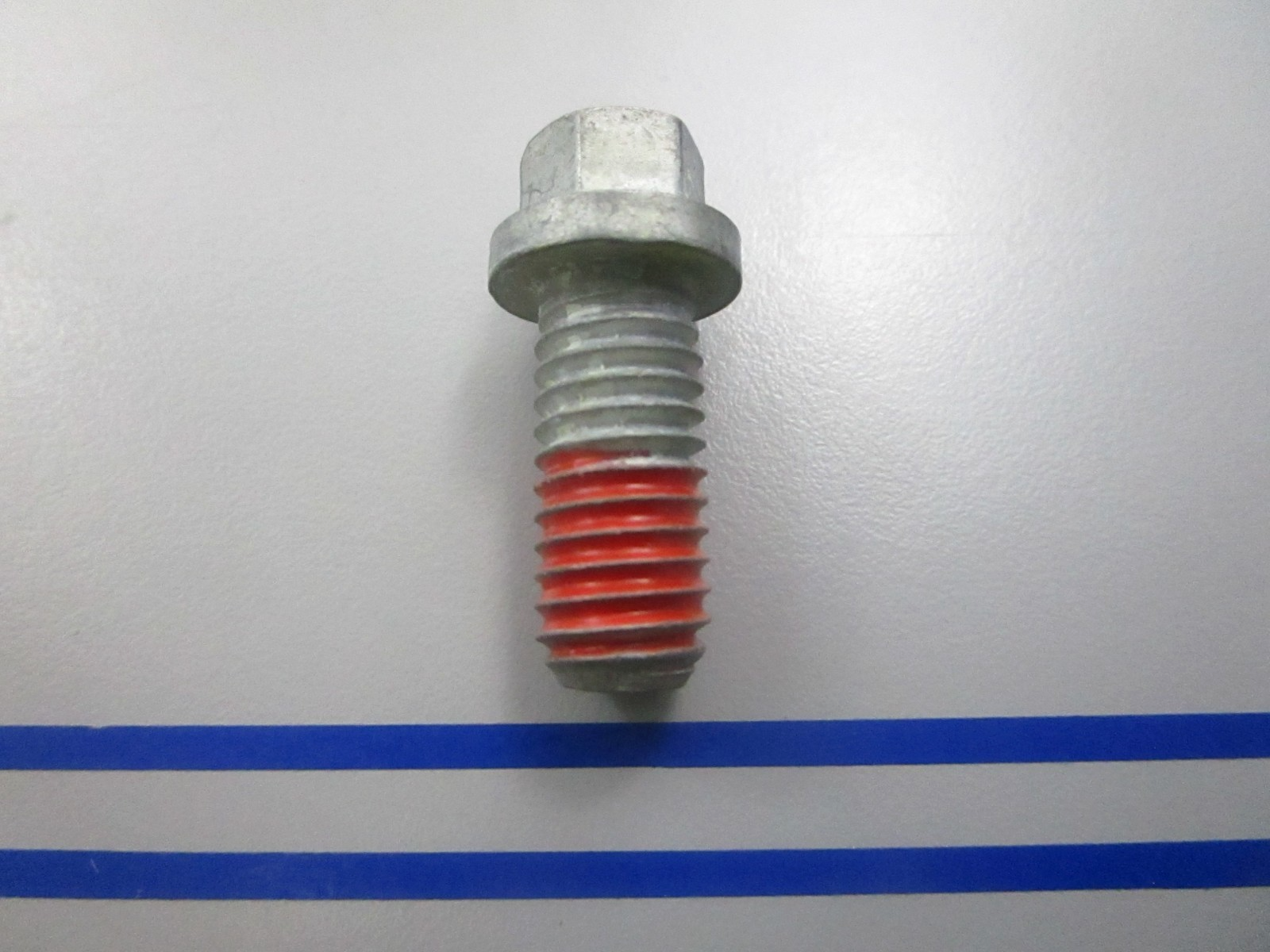 NEW OEM 313715 0313715 OMC Johnson Evinrude Trim Tab Screw 0810