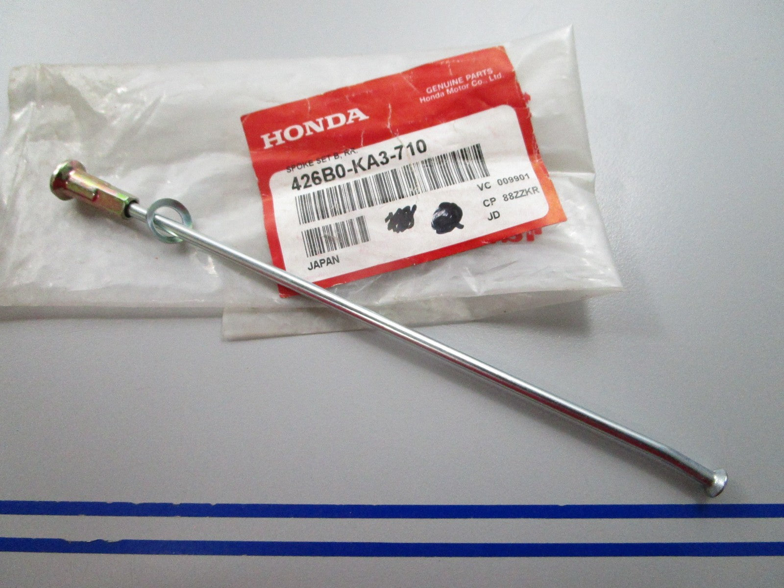 NEW OEM 426B0-KA3-710 Honda Rear Wheel Spoke Set B 0810