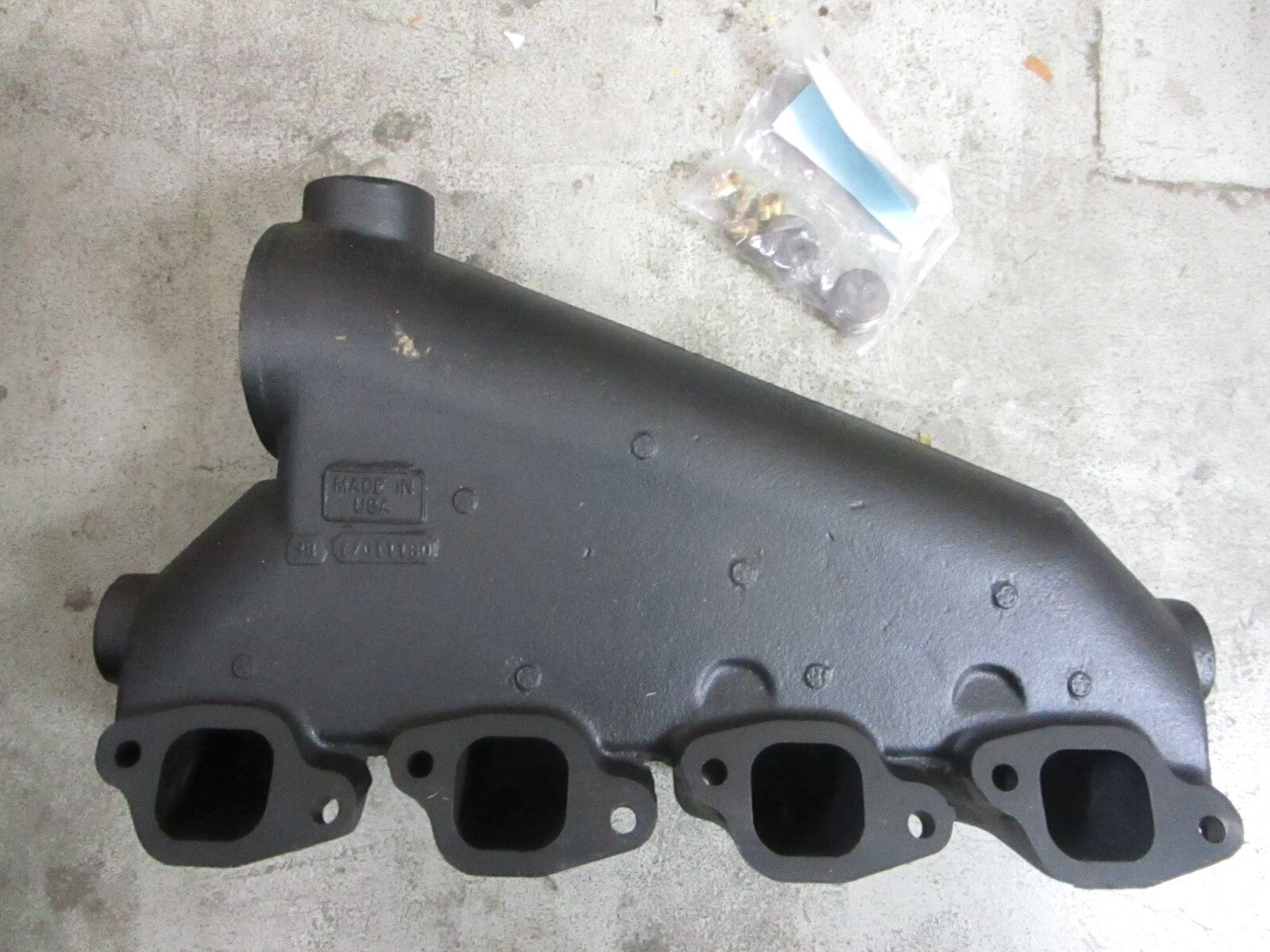 *NEW* 0720 Osco Port Manifold 7993 Replaces: Crusader V8 97993 97115 18-1933