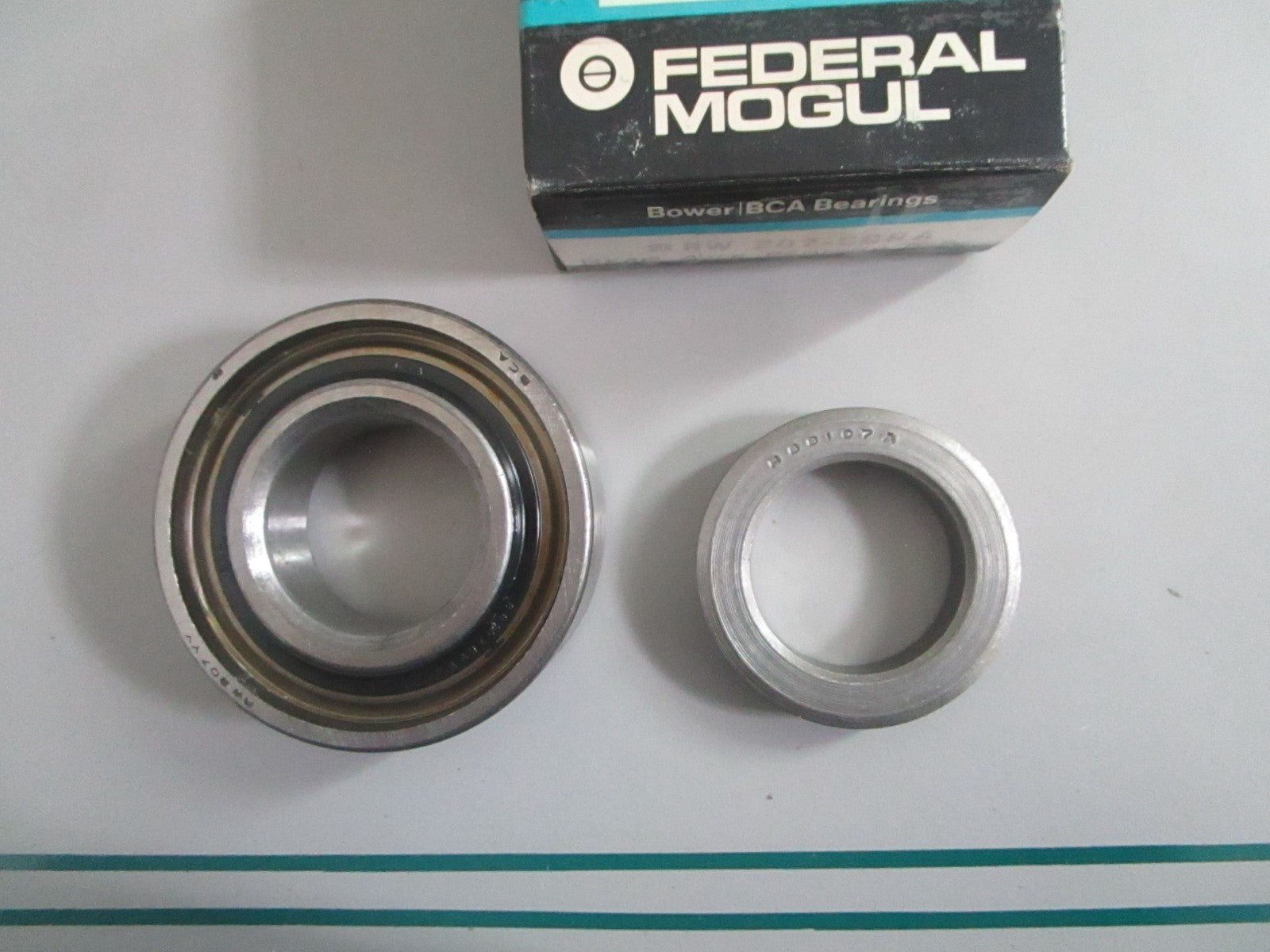 NEW OEM RW-201-CCRA Federal Mogul BCA Bearing 0820