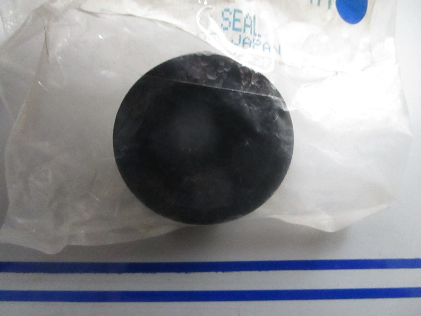 *NEW OEM* 0810 Mercury Quicksilver Seal 26-84034M