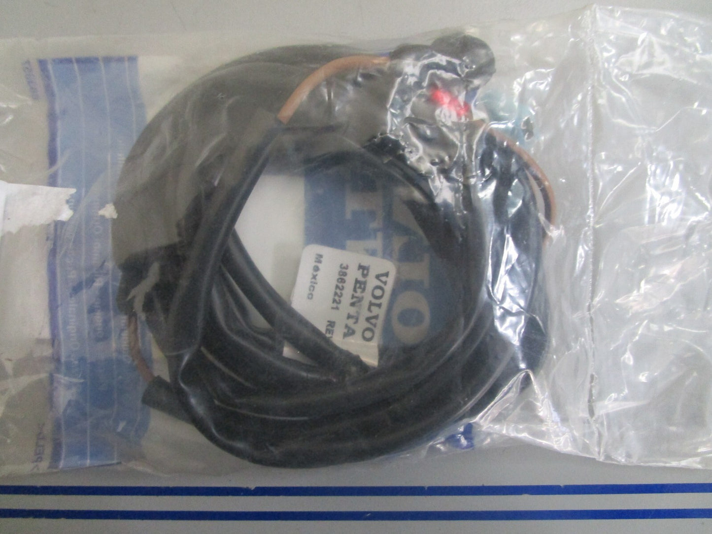 *NEW OEM* 0810 Volvo Penta Cable Harness 3862221