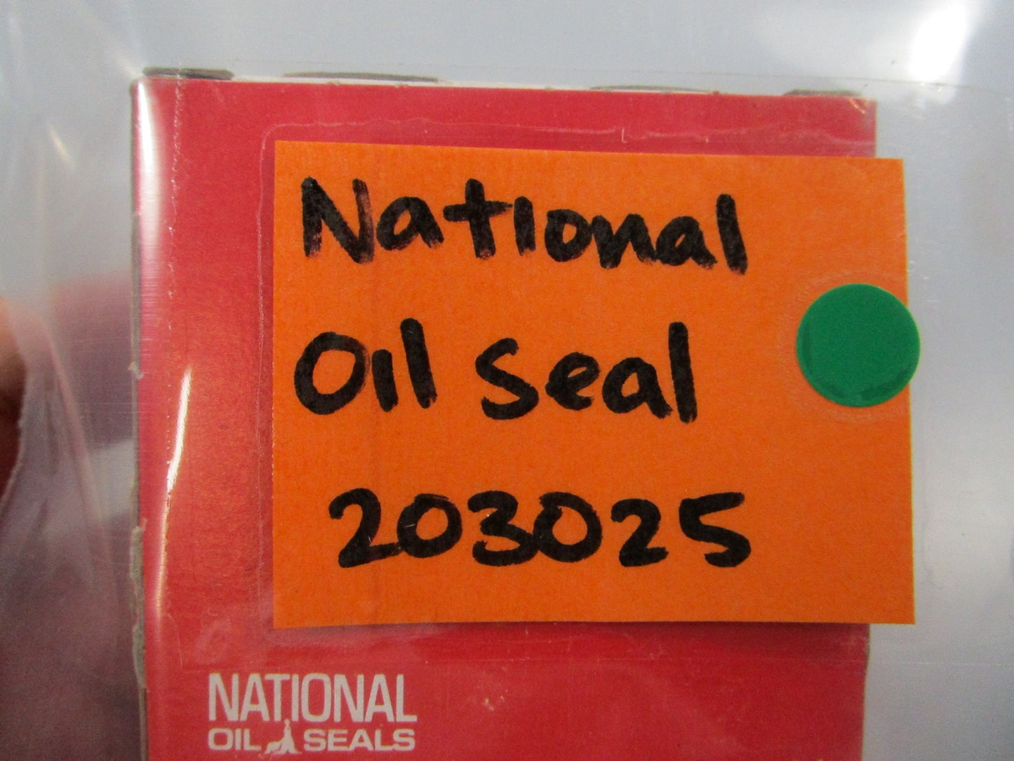 NEW OEM (LOT OF 4) 203025 National Oil Seal 0810