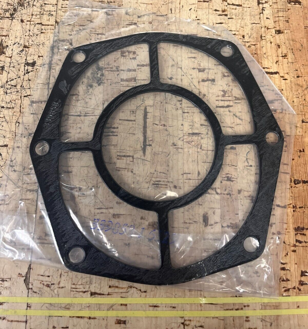 *NEW OEM* 0720 OMC Johnson Evinrude Gasket 339858 0339858