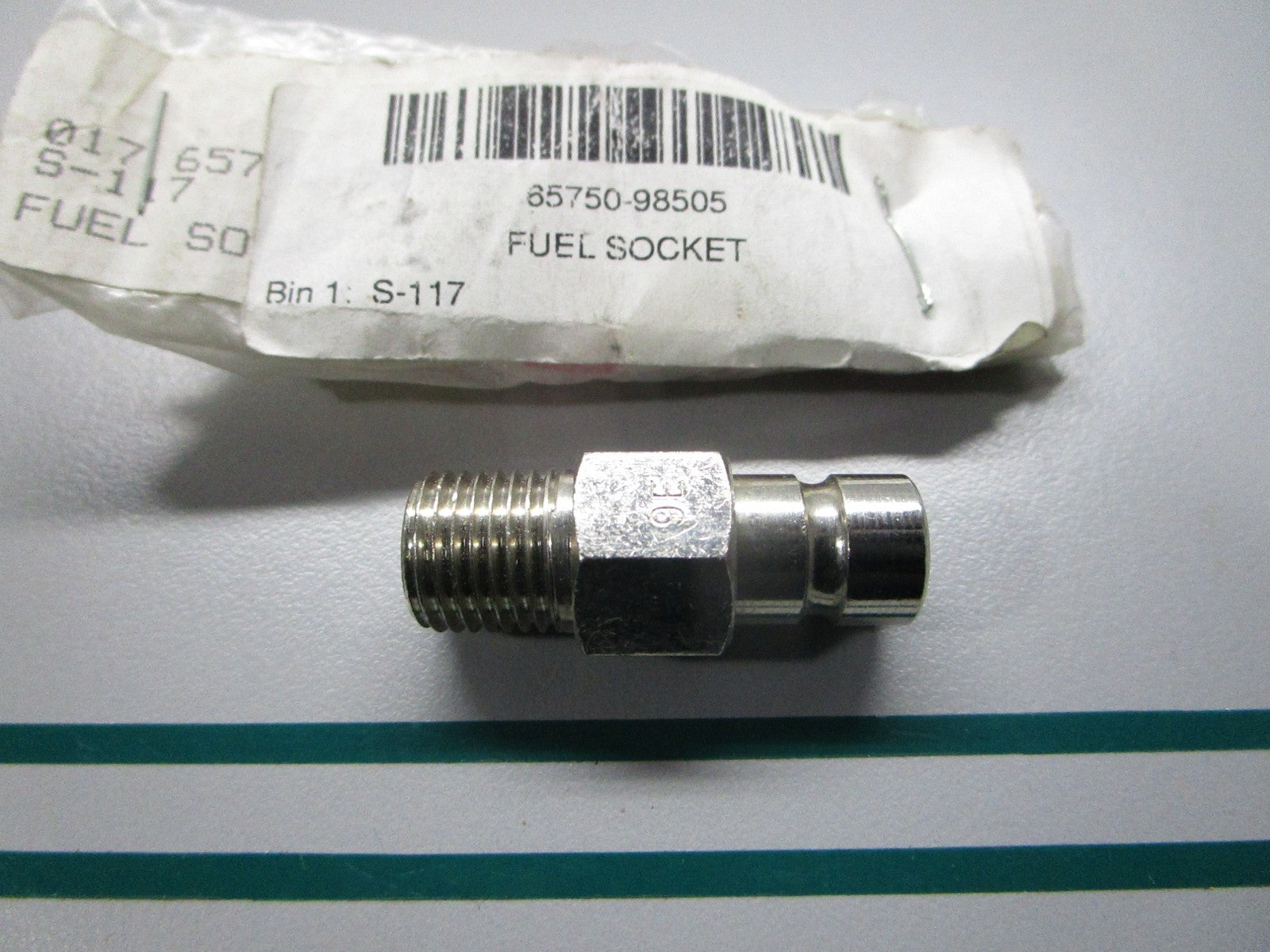 NEW OEM 65750-98505 Suzuki Fuel Connector 0810