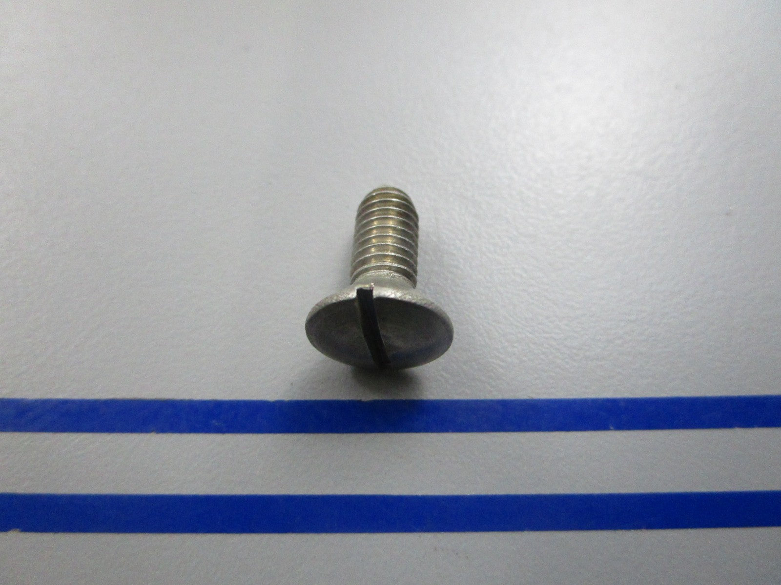 NEW OEM 10-82164M Mercury Mariner Screw Bolt 0810