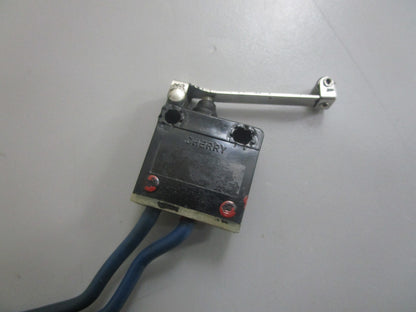 *NEW OEM* 0810 OMC Johnson Evinrude Sterndrive Shift Switch 984148 0984148