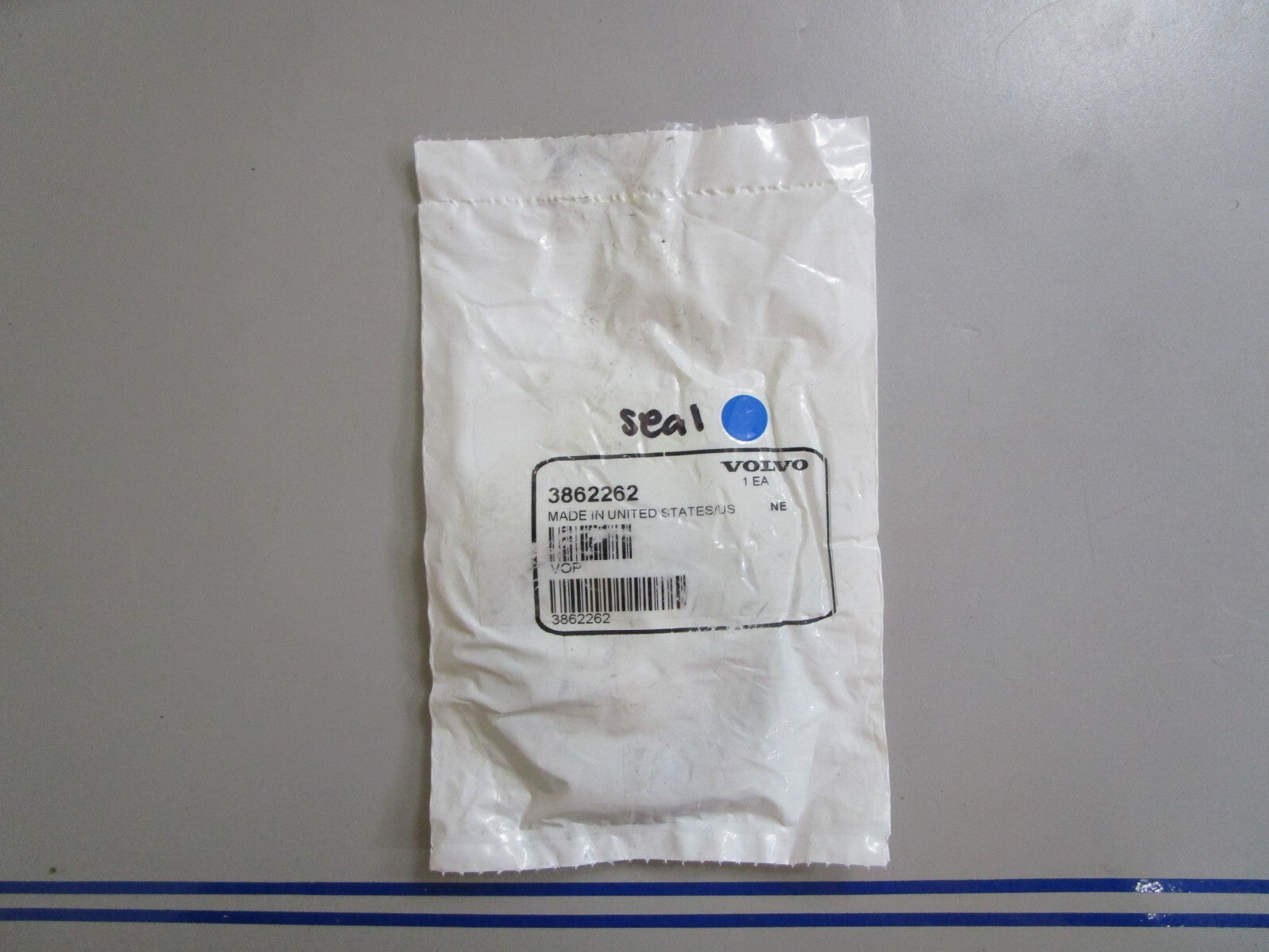 *NEW OEM* 0810 OMC Johnson Evinrude Seal 3862262