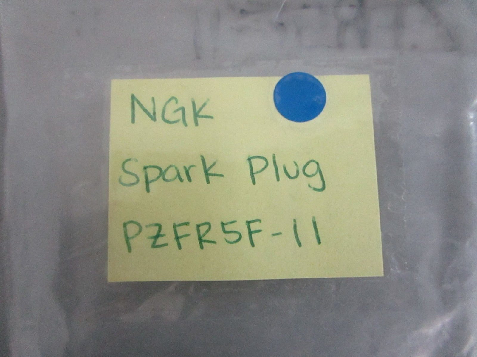 *NEW OEM* (LOT OF 3) 0820 NGK Spark Plug PZFR5F-11