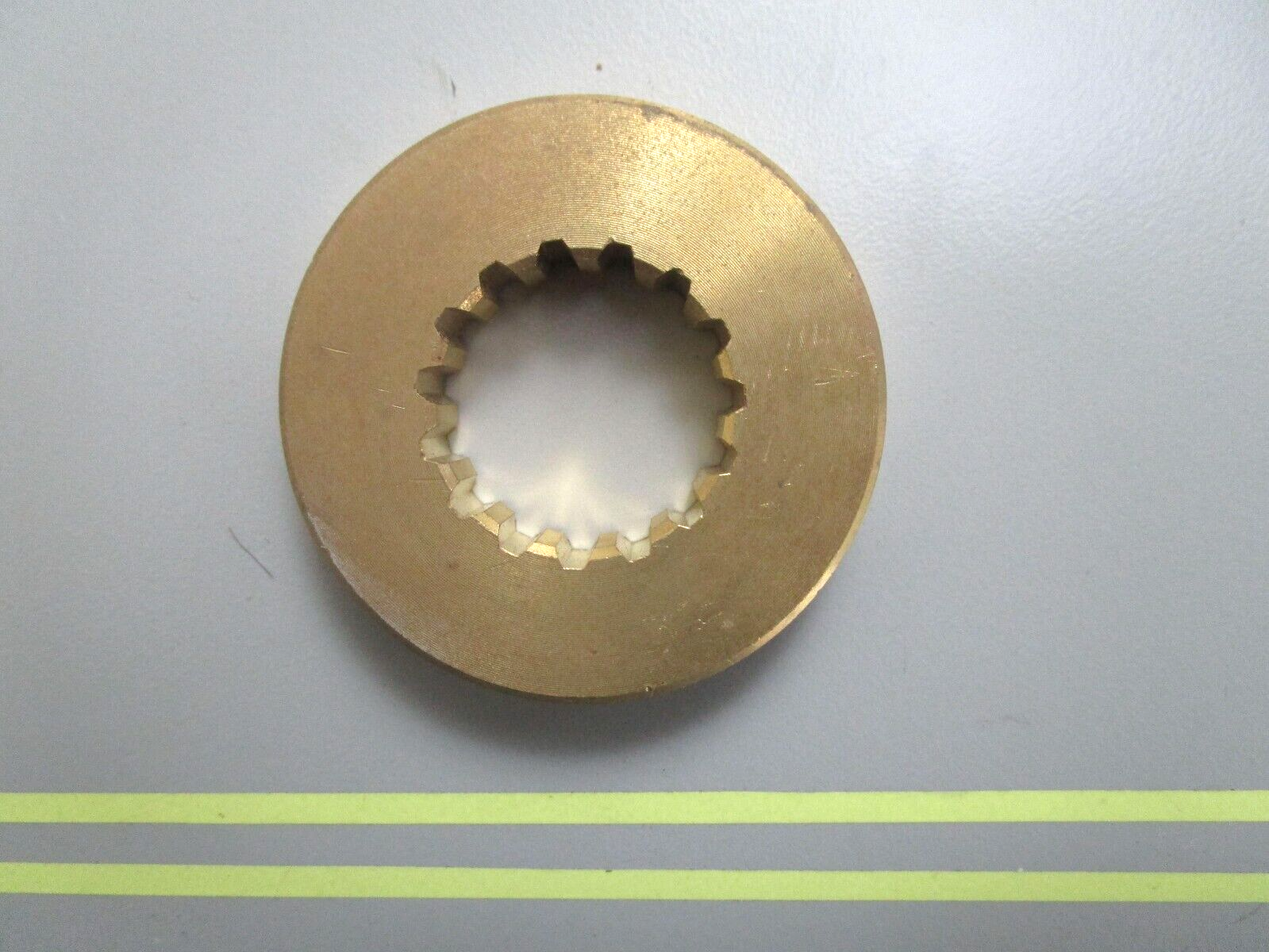 *NEW OEM* 0750 OMC Johnson Evinrude PROP SPACER 320570 0320570