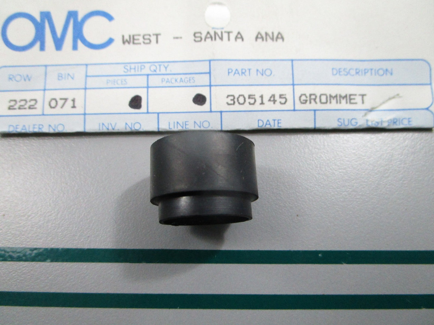 NEW OEM 305145 0305145 OMC Johnson Evinrude Grommet 0810