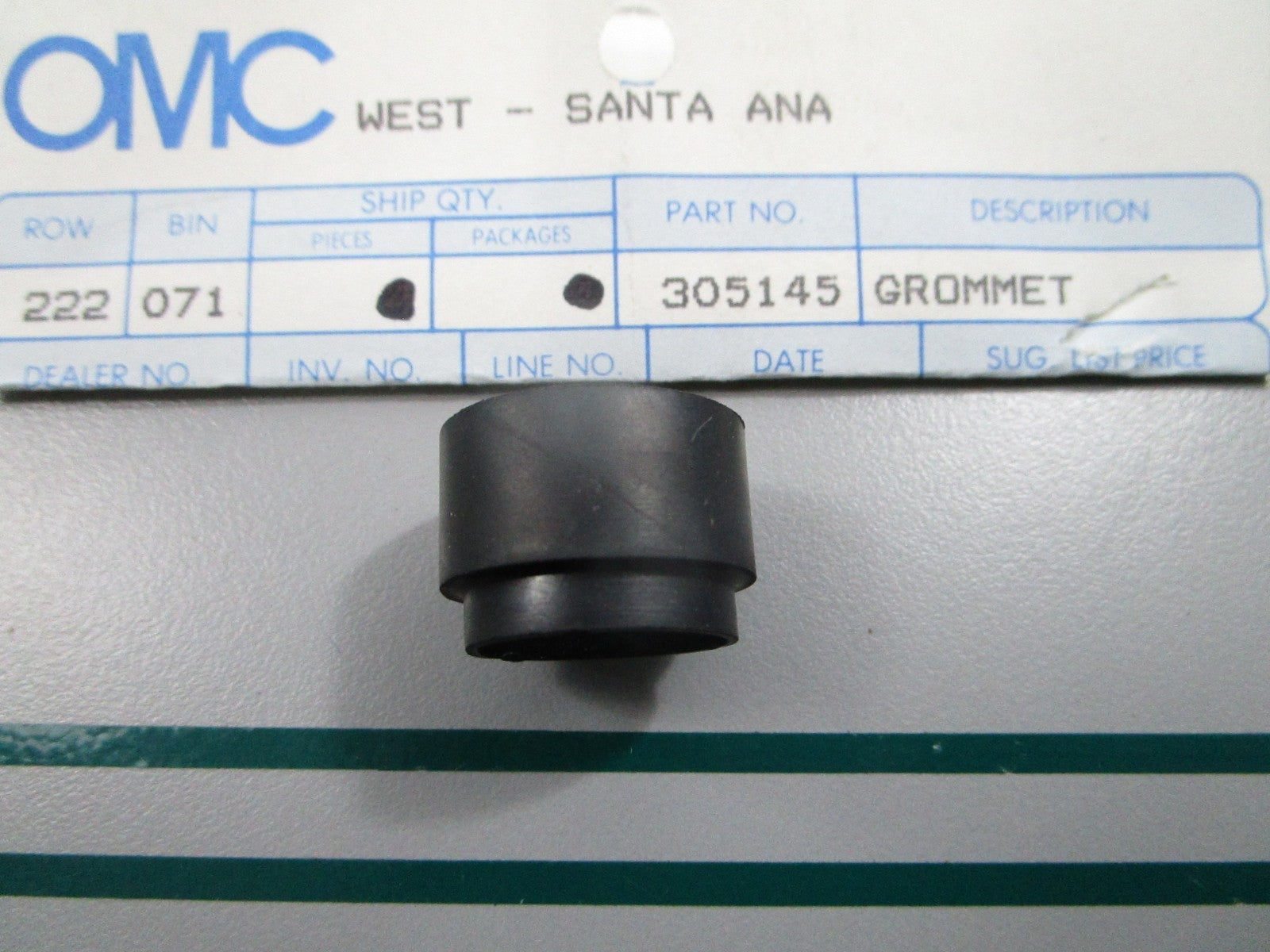 NEW OEM 305145 0305145 OMC Johnson Evinrude Grommet 0810