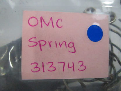 *NEW OEM* 0810 OMC Johnson Evinrude Spring 313743 0313743