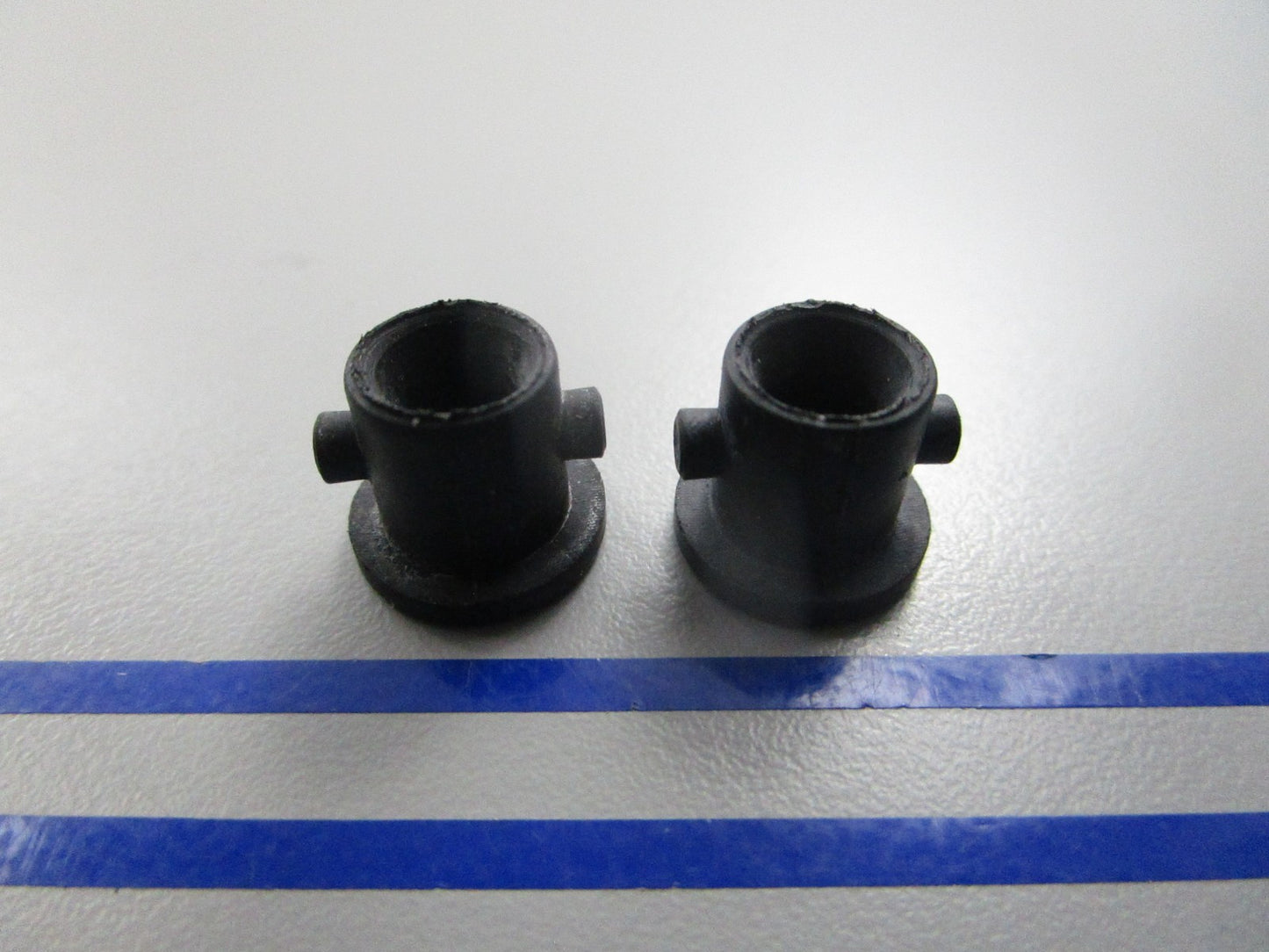 NEW OEM (LOT OF 2) 26-80398M Mercury Quicksilver Seal 0810
