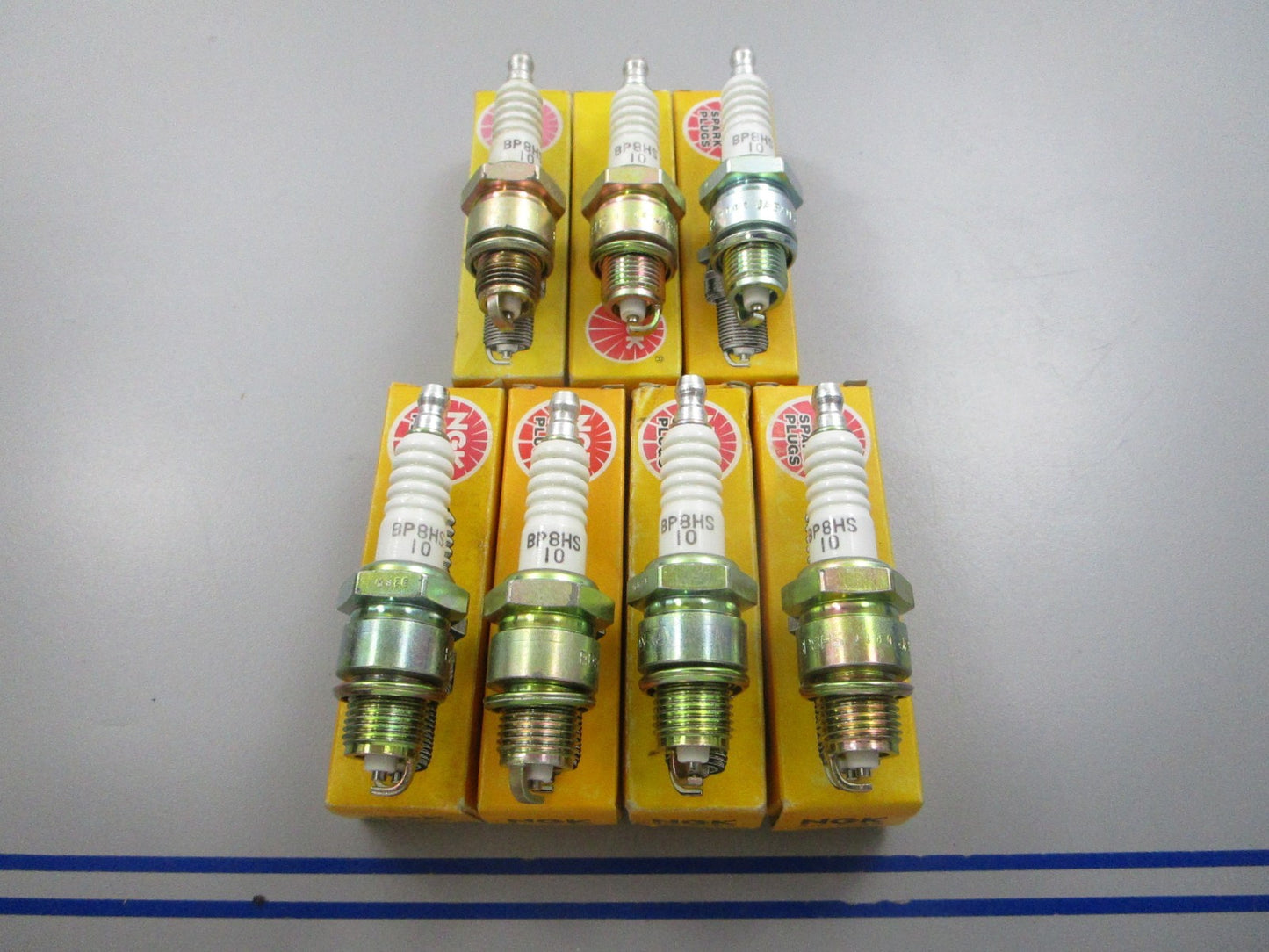 NEW (LOT OF 7) BP78S-10 NGK Spark Plug 0810