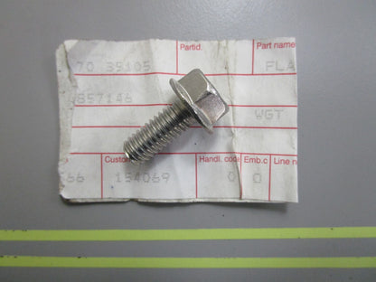 *NEW OEM* 0810 Volvo Penta Flange Screw 3857146