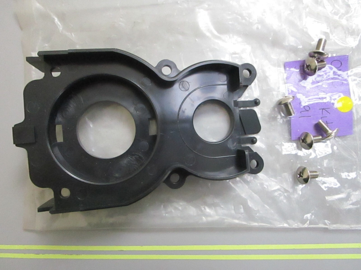 *NEW OEM* 0810 OMC Johnson Evinrude Retainer Kit 5007491