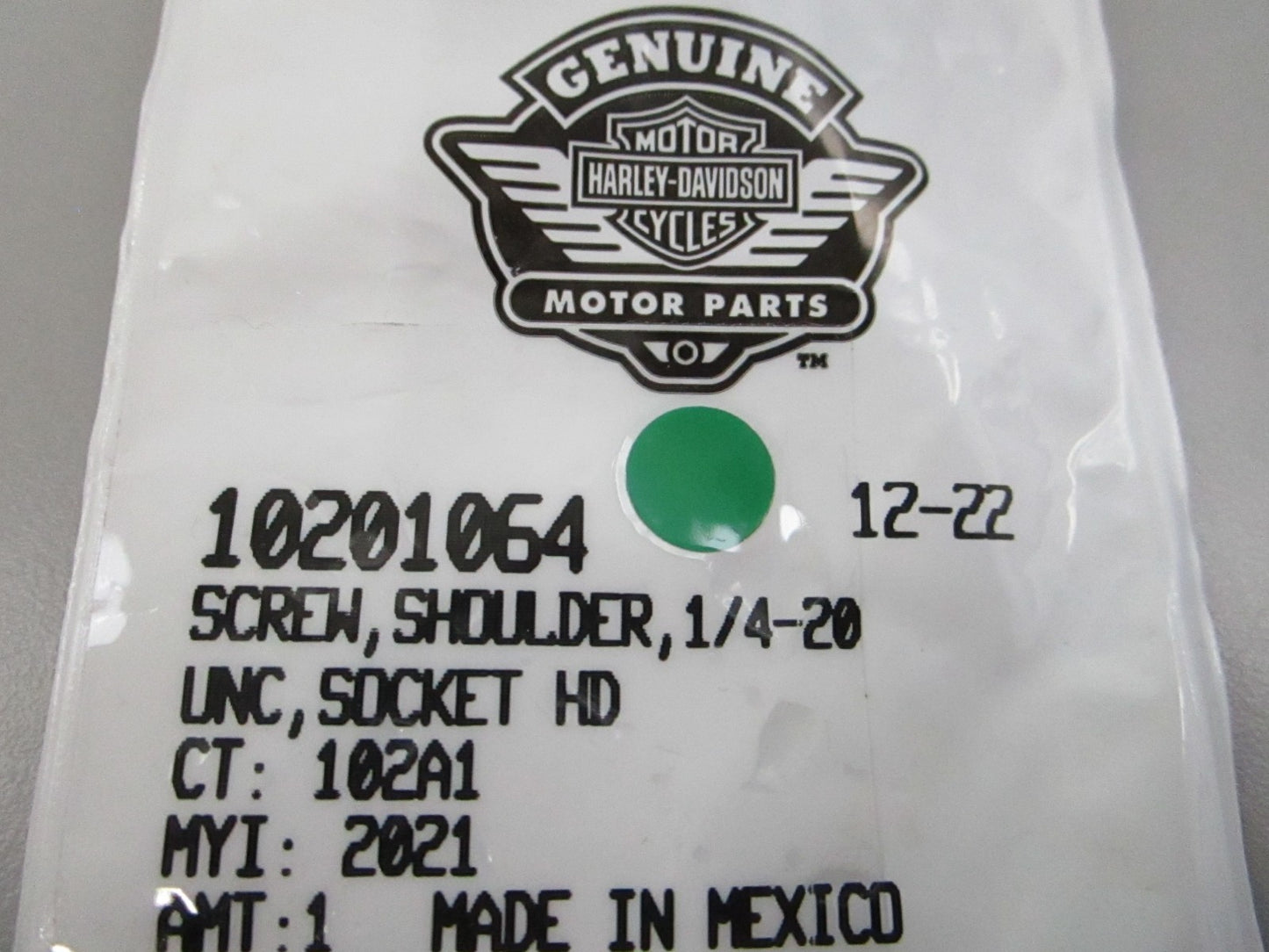 NEW OEM 10201064 Harley Davidson Shoulder Screw 0810