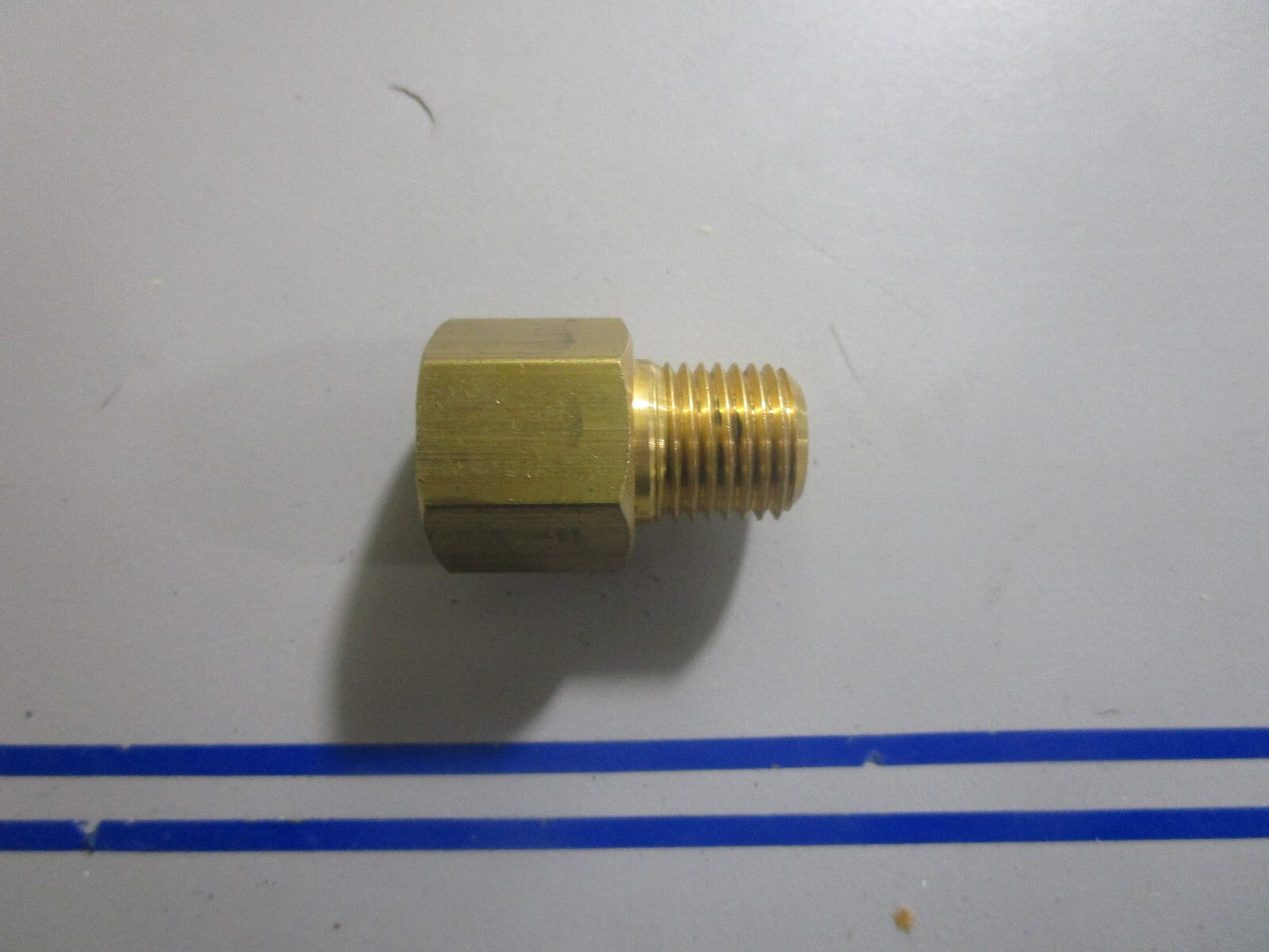 *NEW OEM* 0810 Volvo Penta Nipple 180303