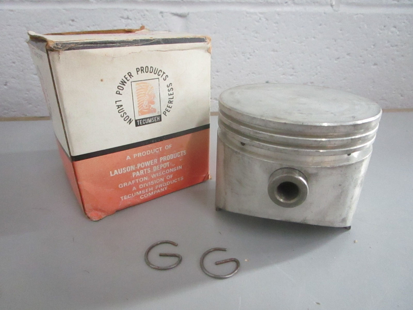 NEW OEM 32001C Tecumseh Piston Kit 0820