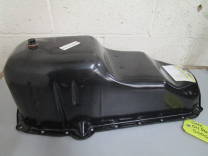 *NEW OEM* 0820 OMC Johnson Evinrude Oil Pan 5006166