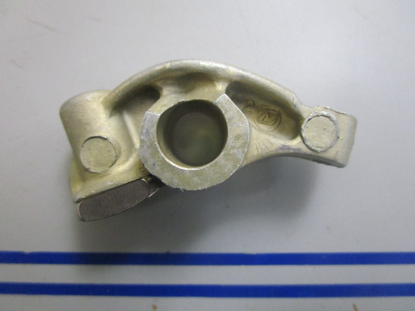 *NEW OEM* 0820 OMC Johnson Evinrude Rocker Arm 438264 0438264