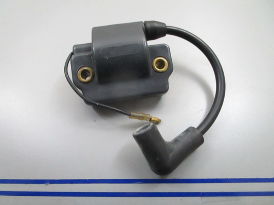 *NEW OEM* 0810 Yamaha Mariner Ignition Coil 677-82310-10
