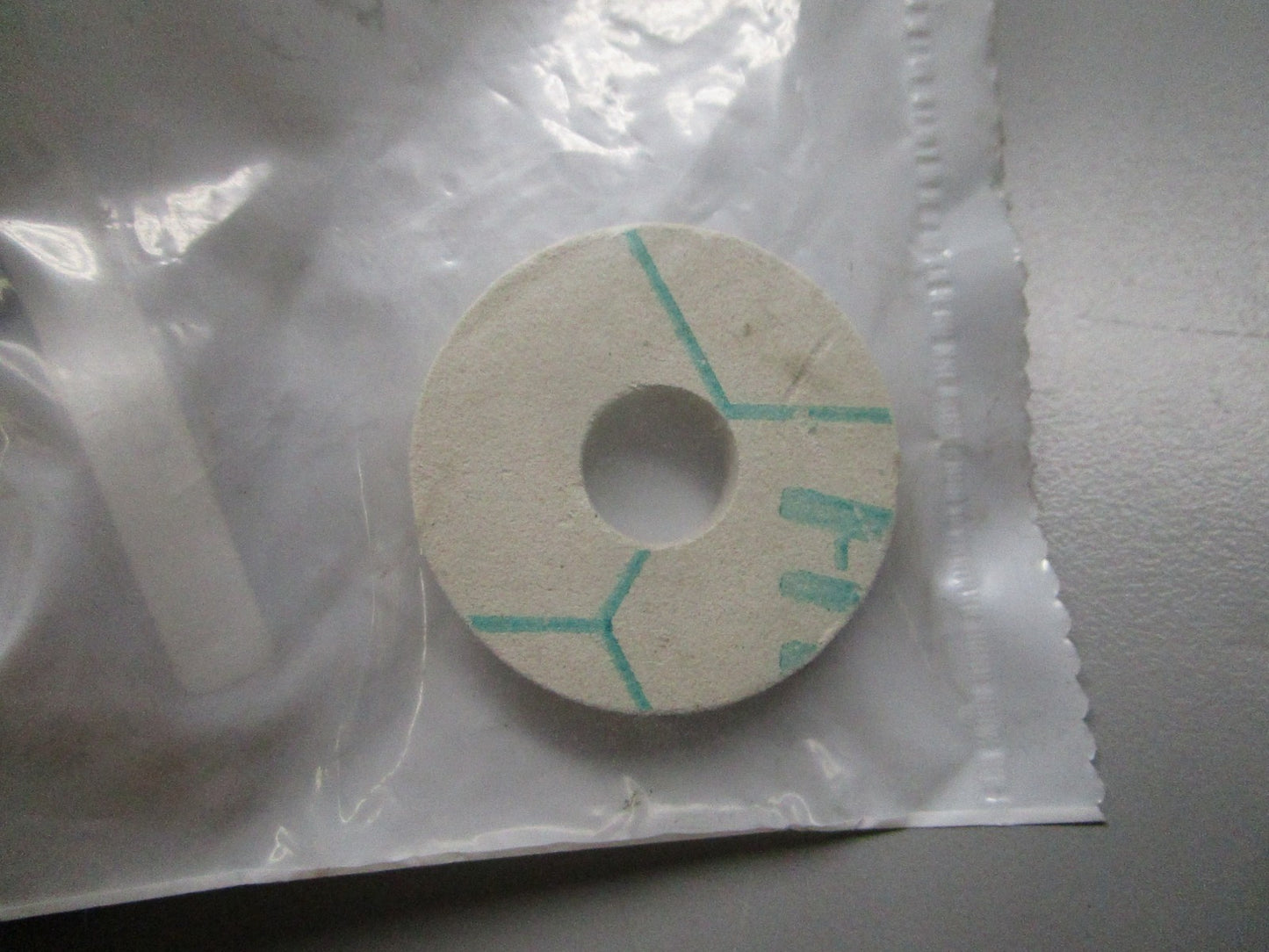 *NEW OEM* 0810 Cummins Thermal Isolator 5292265