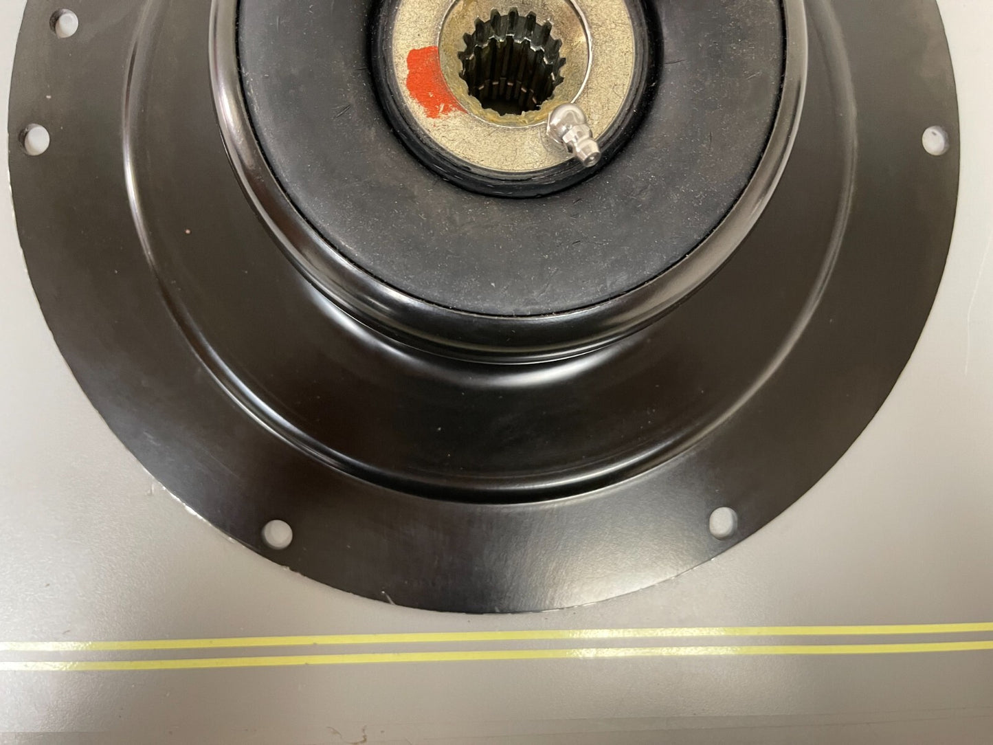 *NEW OEM* Mercury MerCruiser Engine Coupler