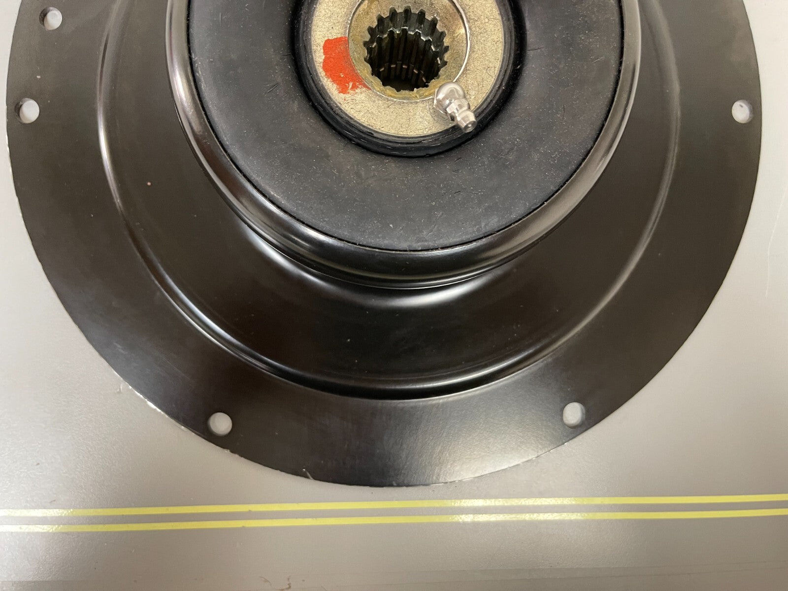 *NEW OEM* Mercury MerCruiser Engine Coupler