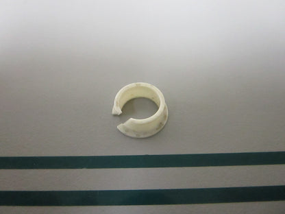 NEW OEM 318194 0318194 OMC Johnson Evinrude Bushing 0810