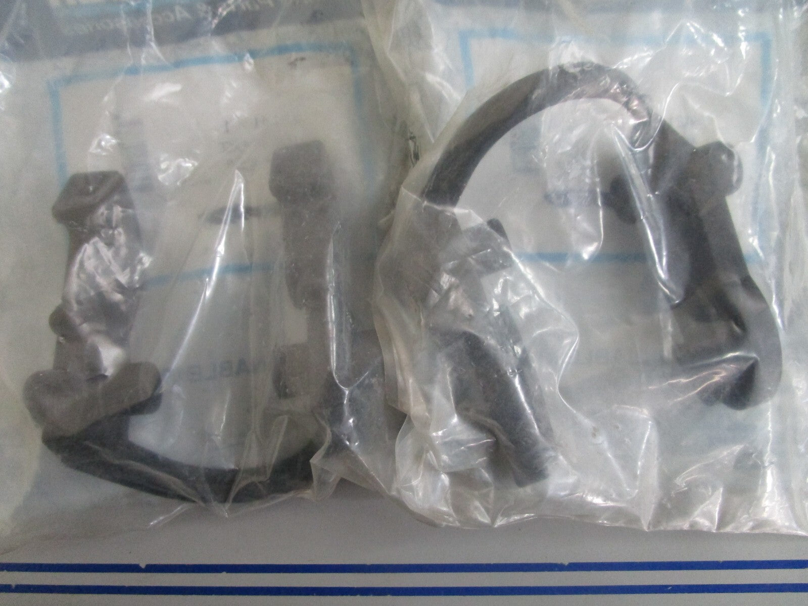 *NEW OEM* (LOT OF 2) 0810 Mercury Quicksilver Reverse Hook 421411