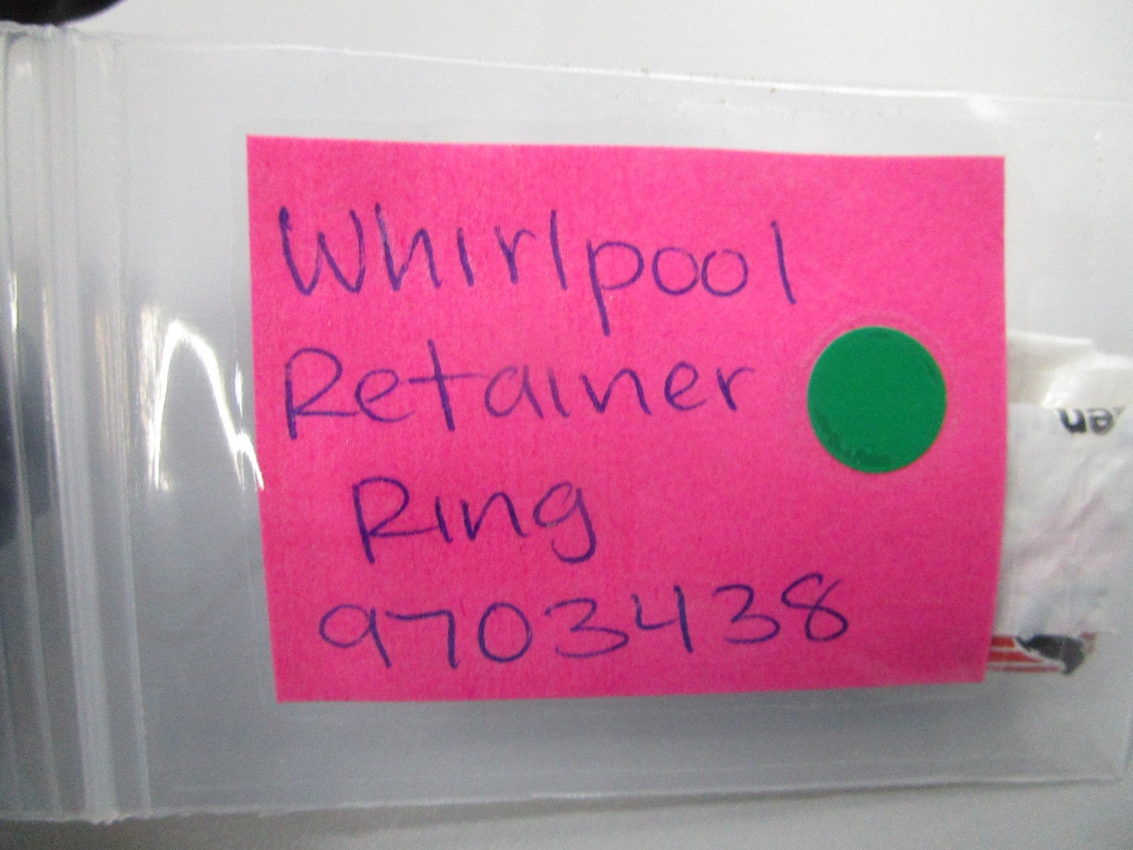 NEW OEM 9703438 Whirlpool Retainer Ring 0810