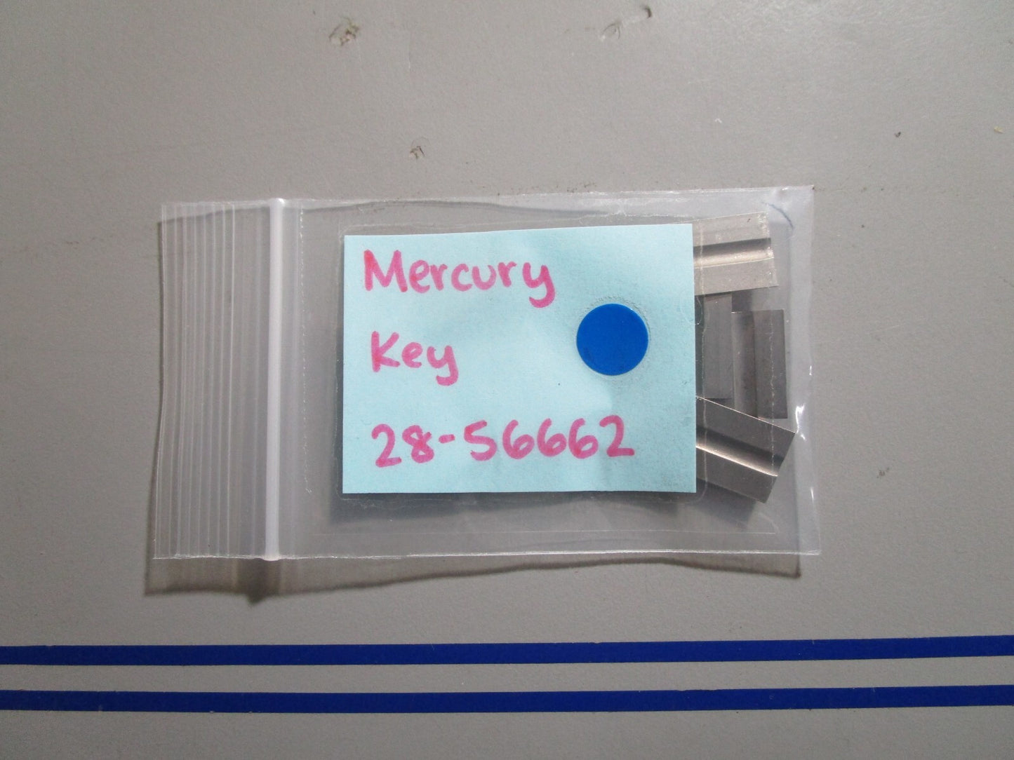 *NEW OEM* (LOT OF 4) 0810 Mercury Quicksilver Key 28-56662
