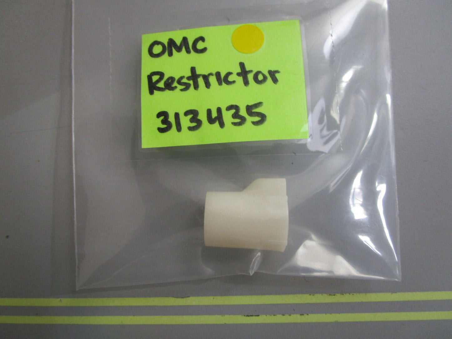 *NEW OEM* 0810 OMC Johnson Evinrude Restrictor 313435 0313435