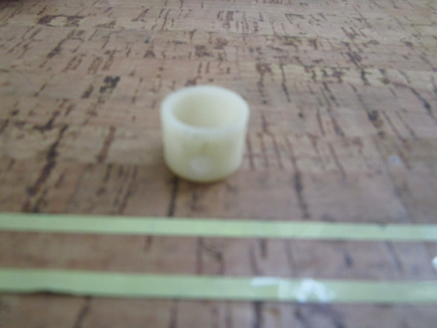 *NEW OEM* 0810 OMC Johnson Evinrude Starter Bushing 320404 0320404