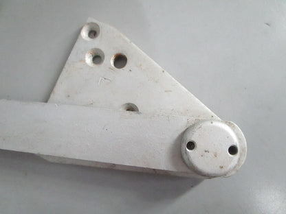 NEW OEM 669G Dorma Door Closer w/ Bracket 0820