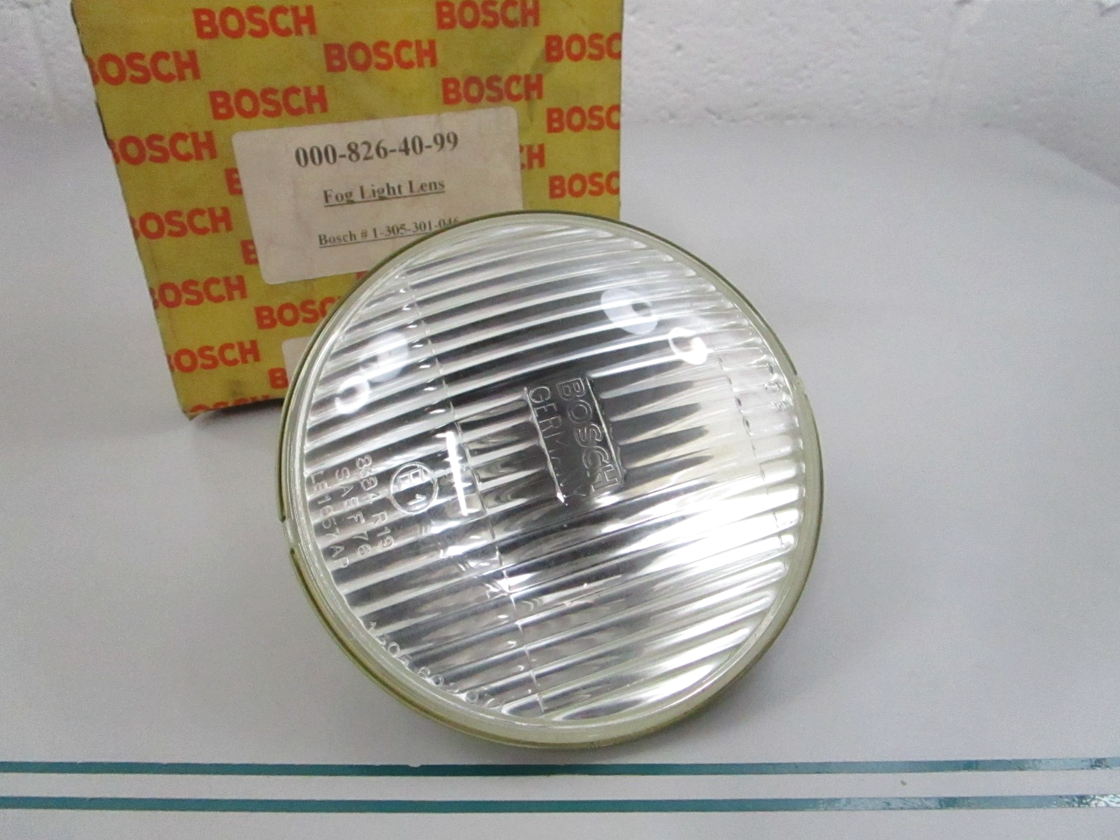 NEW OEM 0008264099 1305301046 Mercedes-Benz Bosch Fog Light Lens 0810